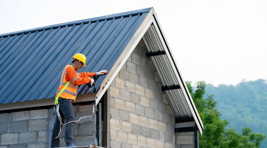 Professional Flat Roofing Installation in Peytona, WV